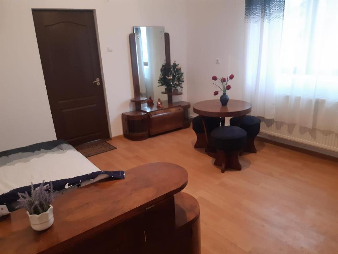 Pensiunea Dodo Patarlagele Exterior foto